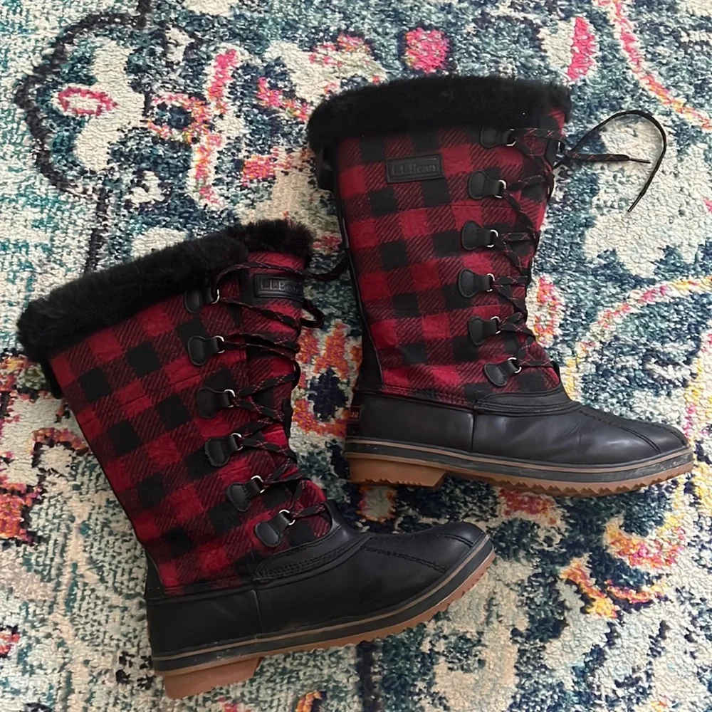 Ultra RARE L.L. Bean wool buffalo plaid fur trim boots